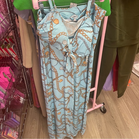 ⚜️ Plus Size Chain Print Crop Top and Wide Leg Pant Set - 2 Colors ⚜️ - Picture 8 of 9